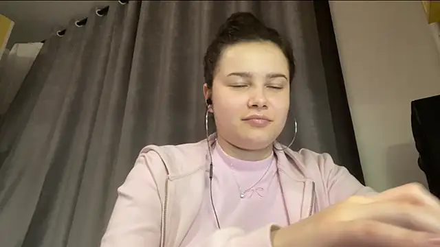 Sembang XXX Secara Langsung LonnaVandal