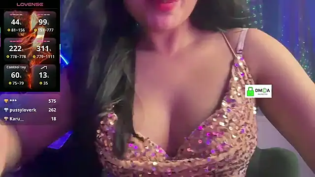 Sizzling__ZAARA – Kamerová šou