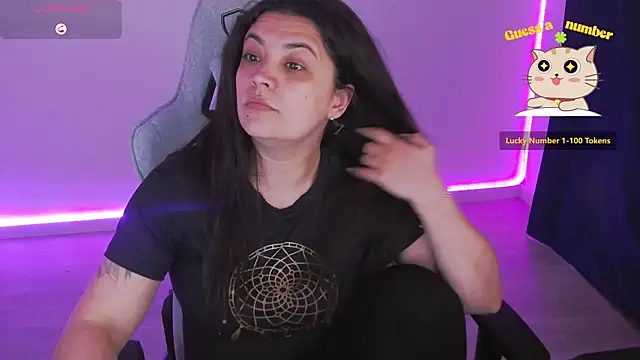 Czat XXX na żywo – LuciaLoca