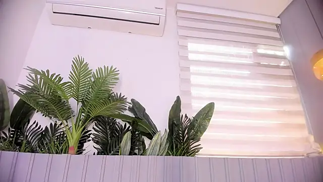 Chat XXX ao vivo de stephanymonroe