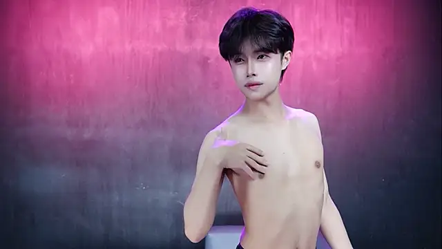 Queen-Vibe Chat XXX in diretta