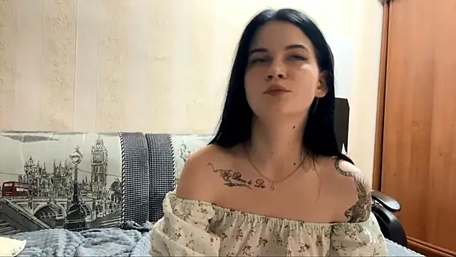 แชท XXX สดของ BellaLuxury