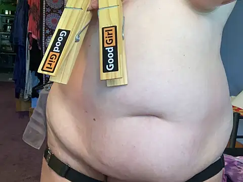 kinkymidwestmeadows' Live Sex Cam Show