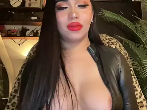 XGoodnessGraciousn Live XXX chat