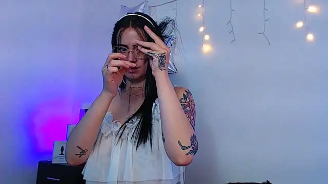 Isa_Maiden1 live XXX chat