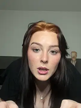 MiraVoss18 webcam show