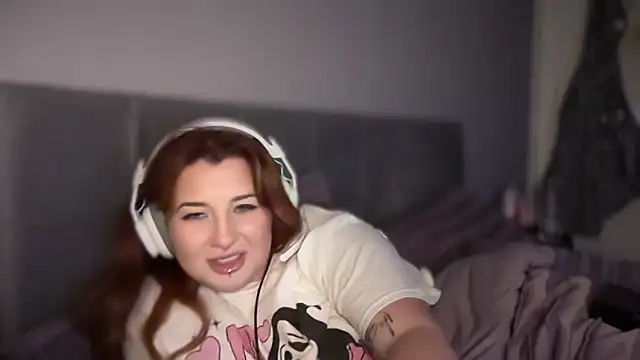 Curvy_Rosie99 live XXX chat