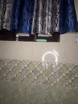 Oh_Priya live XXX chat