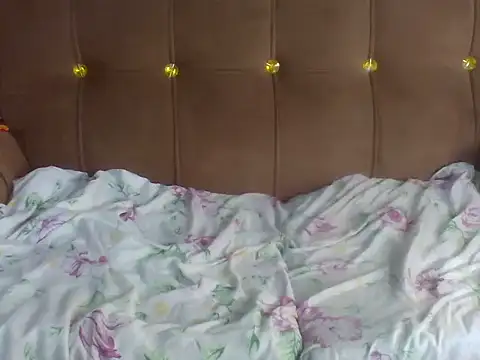 missHottie5 Show in webcam