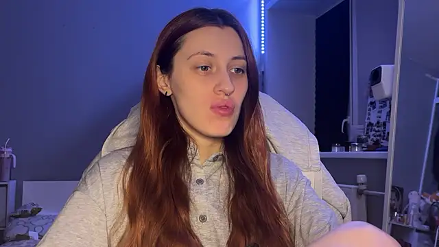 Uniarten live XXX chat