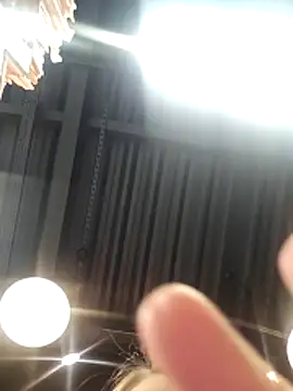 BLONDKICIA1n Live XXX chat