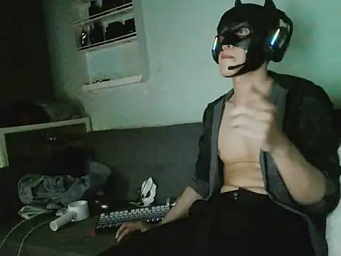 boyhigh1997 在線直播表演