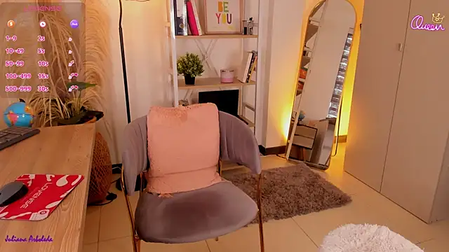 julianaarboleda élő XXX-chatje