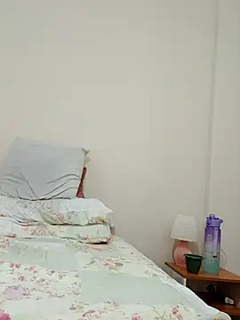 Maya-ParlloのライブXXXチャット