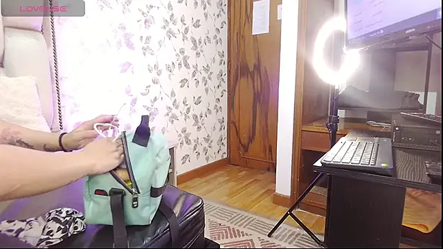 Sembang XXX Secara Langsung samantha_gomez09