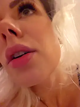 Živý XXX chat AureliaDoux