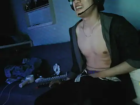 boyhigh1997 网络视讯表演