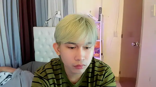 davincihugecock's Live XXX Chat