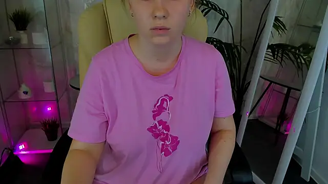 Lika_0ne's Live XXX Chat