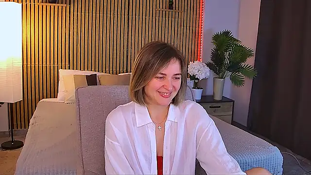 EmeraldGlow 现场XXX聊天