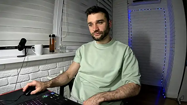 DaddySlava live XXX chat