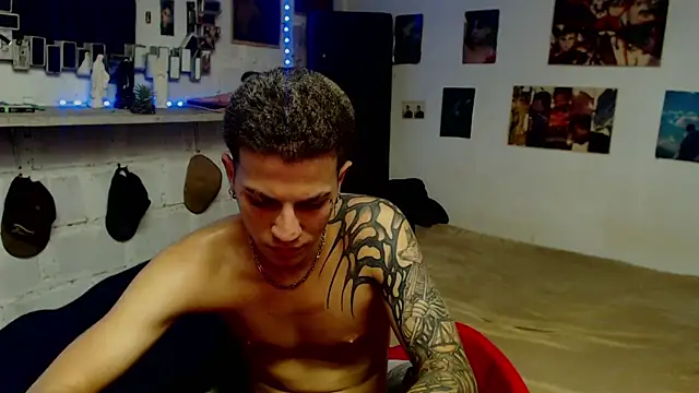 paul-mendezx's Live XXX Chat