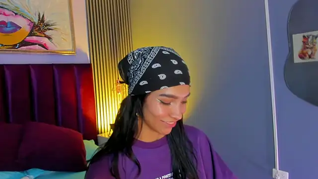 Živý XXX chat LauraAristizabal