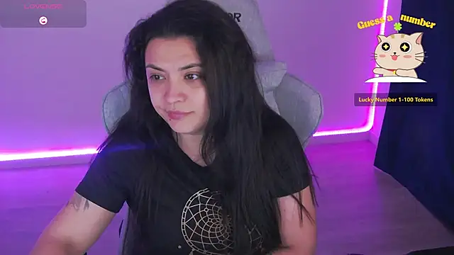 LuciaLoca's Live XXX Chat