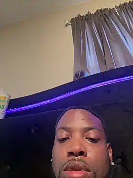 SlimDiesel0's Webcam Show