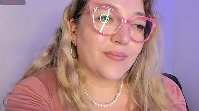 Naty_Mature_: онлайн-секс-чат