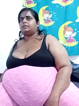 SusanaEshwar 即時 XXX 聊天