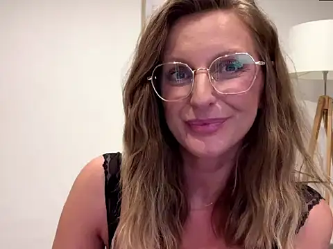 HornyJudith: онлайн-секс-чат