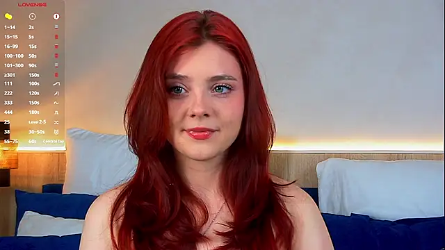 Nora__Ray Show in webcam