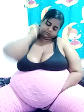 SusanaEshwar Chat XXX in diretta