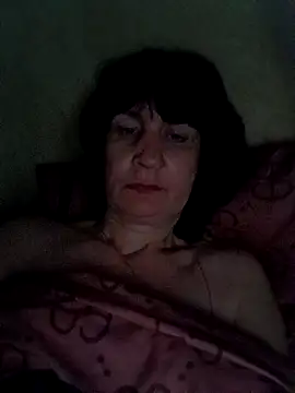 Laura_Kiss Chat XXX in diretta