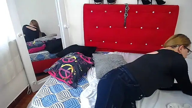 yummyass25: онлайн-секс-чат