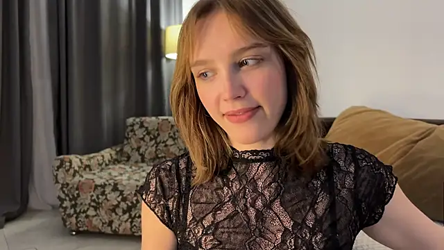 Lolatatee's Live XXX Chat