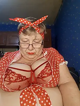 Letty_Gaby Show in webcam