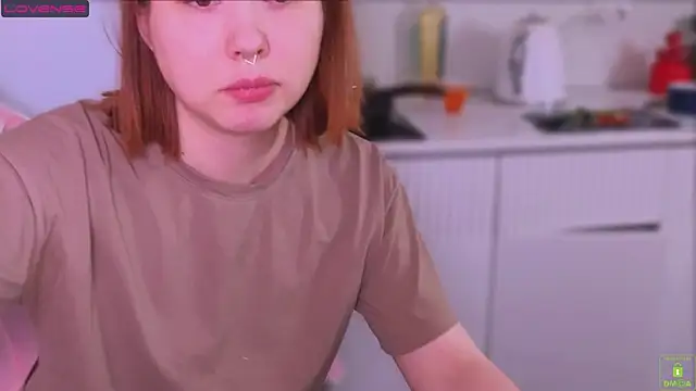 Airyhill 现场XXX聊天