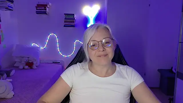 دردشة Linsy_Kim الجنسية المباشرة