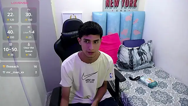 Akyra_latinn Live XXX-Chat