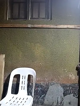 HOSTESS33's Webcam Show