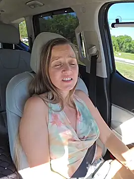 Skyellar's Webcam Show