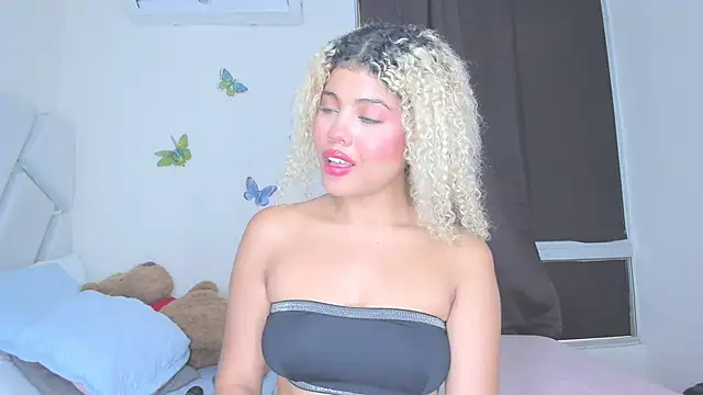 sofiacastillo01のライブXXXチャット