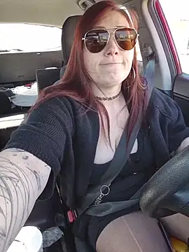 wildyoungNhornyのライブXXXチャット