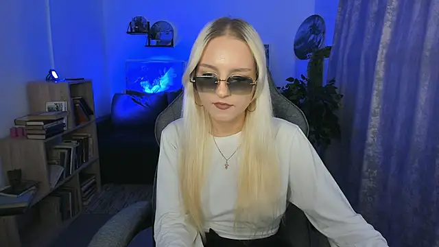 ViolaMoreのライブXXXチャット