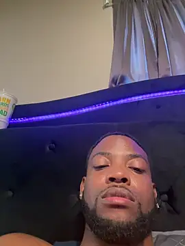 SlimDiesel0 Show in webcam