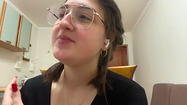 Annnna_ Chat XXX in diretta