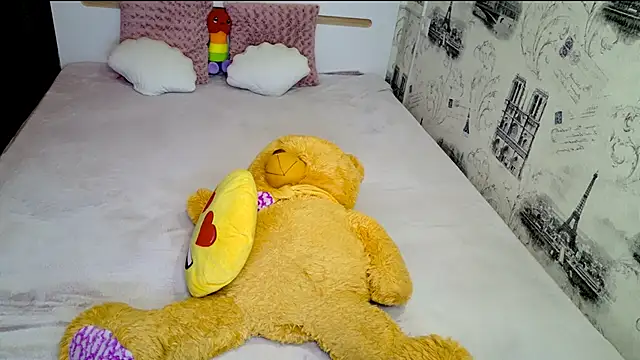 lovely-eyes' Live XXX Chat