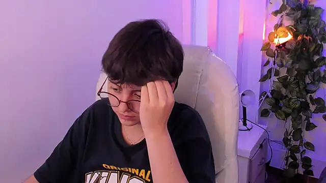 Nathaly_ds' Live XXX Chat